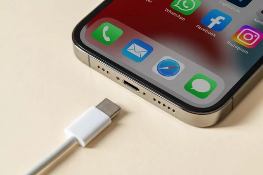 Замена разъема зарядки на iPhone в Воронеже
