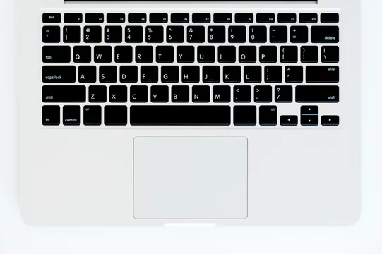Замена клавиатуры на MacBook в Воронеже
