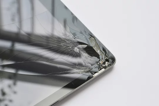 Замена стекла на iPad в Воронеже